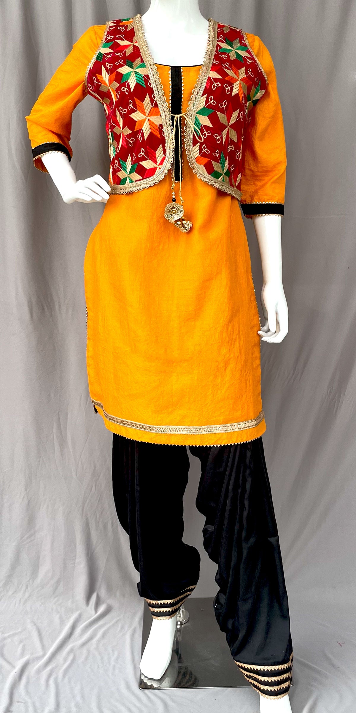 ladies dress jacket design Red Phulkari Jacket with Patiala Salwar and Kurta, Bhangra dress for women, Gidda dress for women