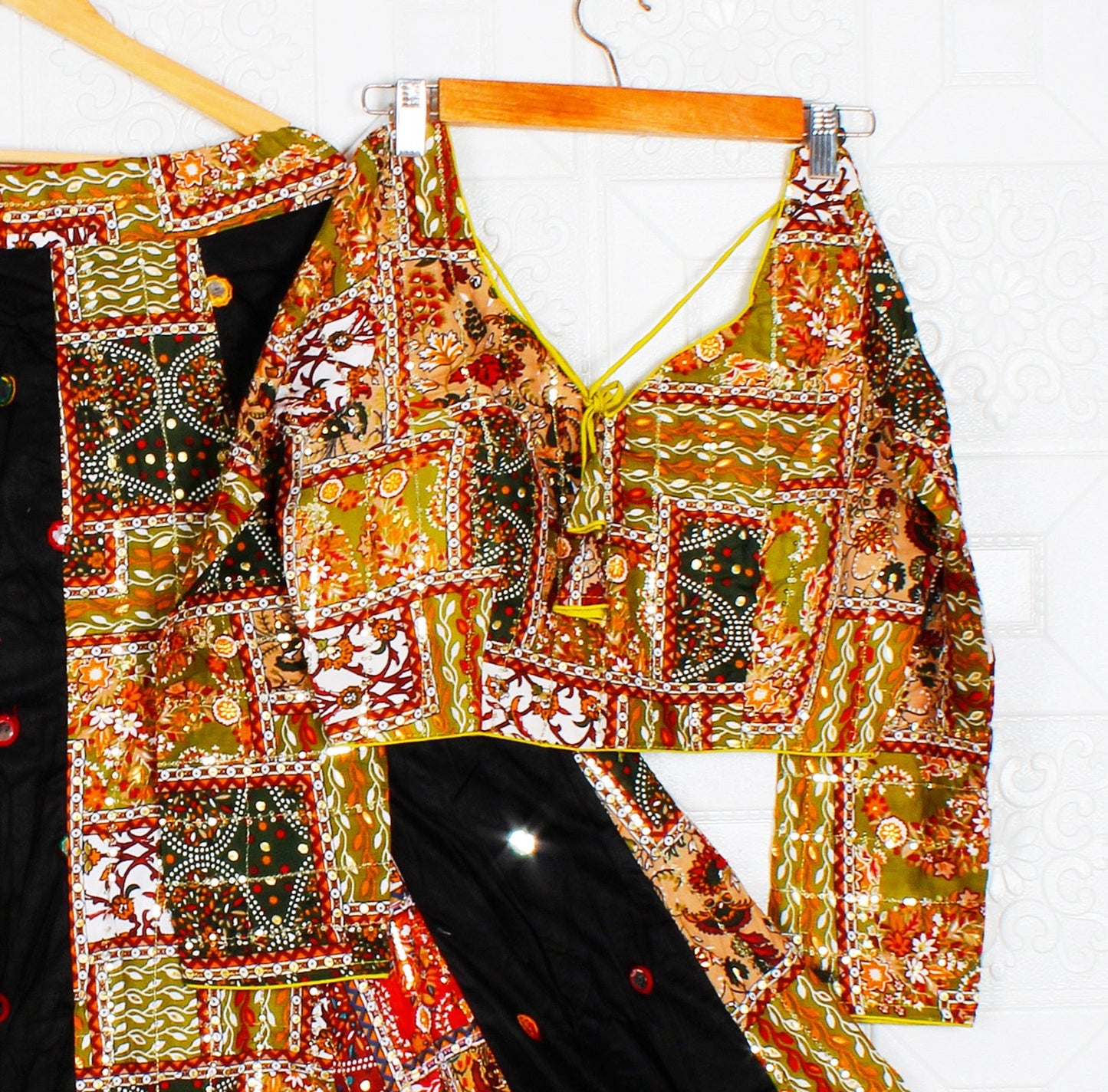 Black and Brown Gujarati Chaniya Choli/Lehenga Dress with Multicolor Patterns Wedding Festival Gujarati Embroidery Border Indian Fashion