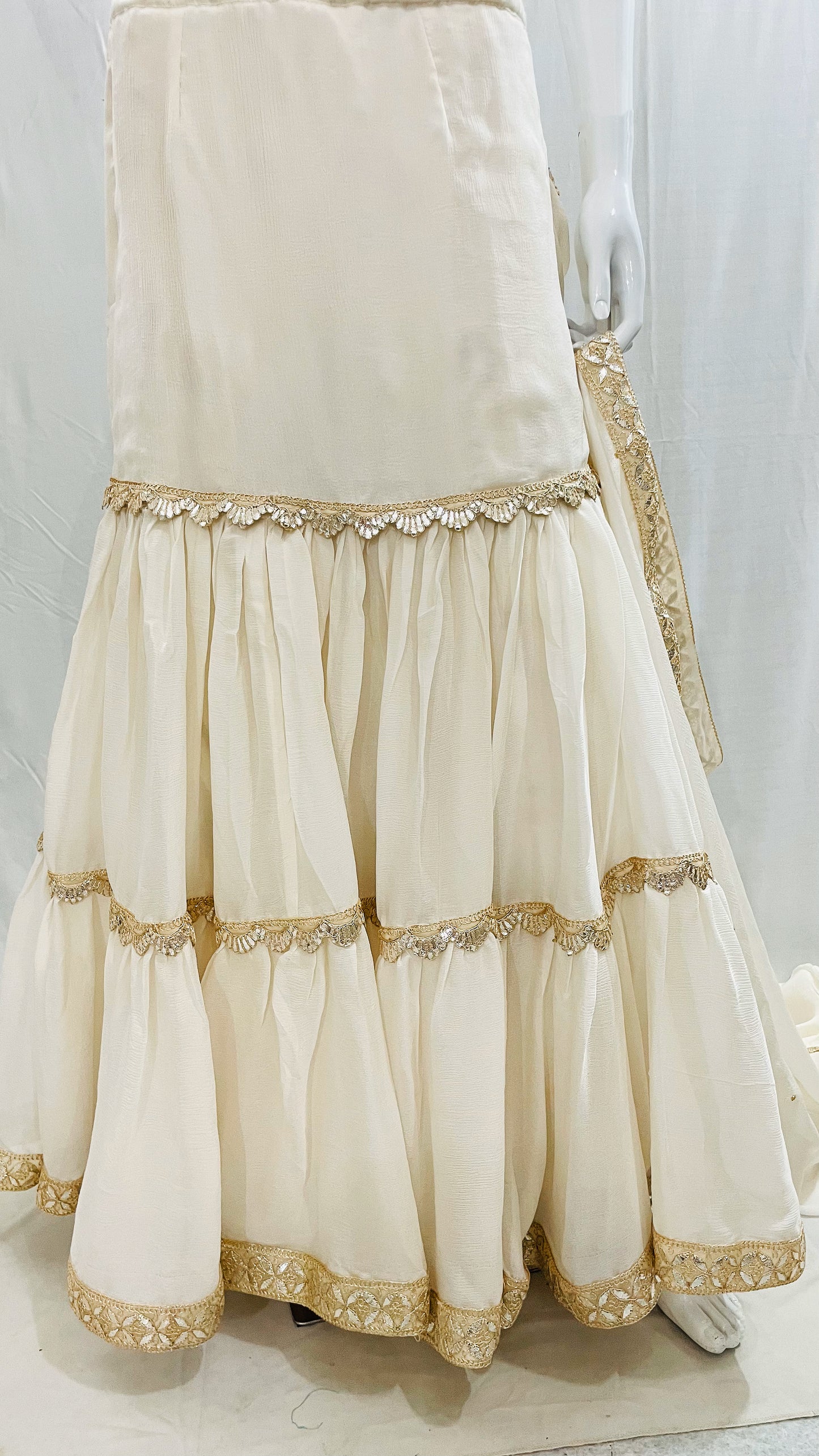 Off Wite Pure Chinon Saree, Ready to wear Sari, Skirt Saree with Pure Dola SILK Blouse