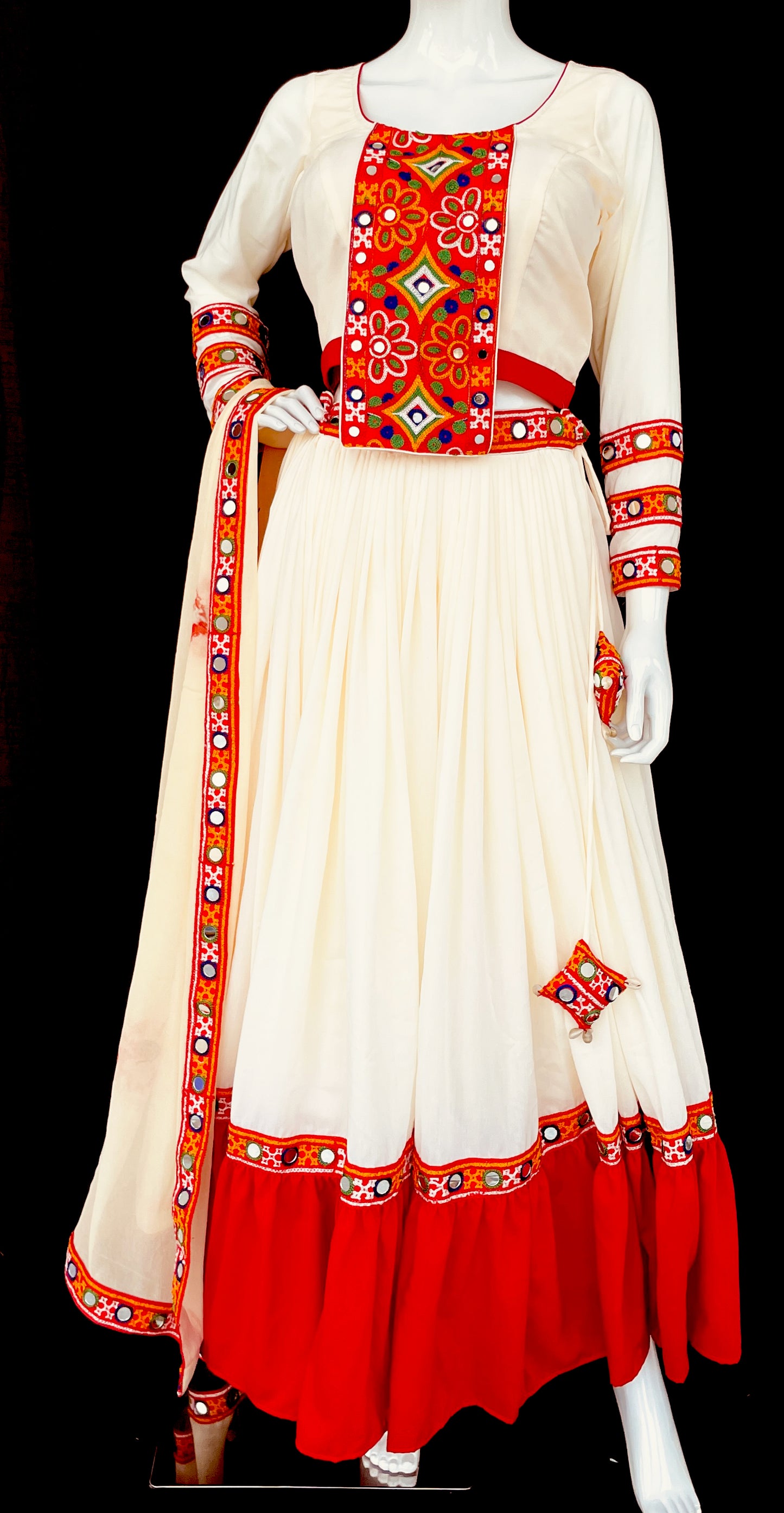 Cream and Red Gujrati Chaniya Choli Mirror work Dupatta