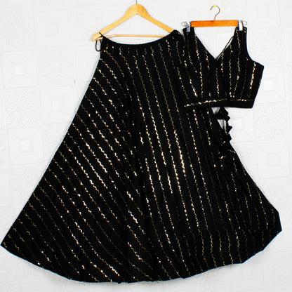 Black Shining Gujarati Chaniya Choli/Lehenga Dress, Lehenga, embroidery, Dandiya Dress, Navaratri Pooja, With Dori at back