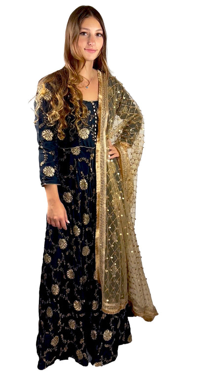 Long Black Dress Silk Dress, Partywear Floor Length Dress  with Golden Net Stole