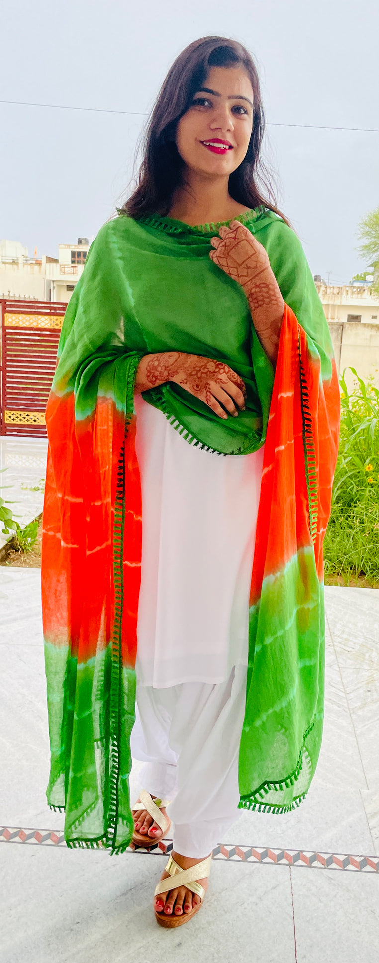 Tricolor Dupatta, Pure Mulmul(Muslin), Hand Tie -Dye, with Border